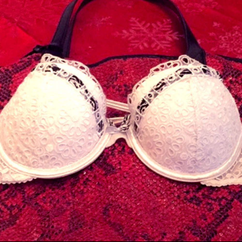 White Floral w/Ribbon Victoria's Secret